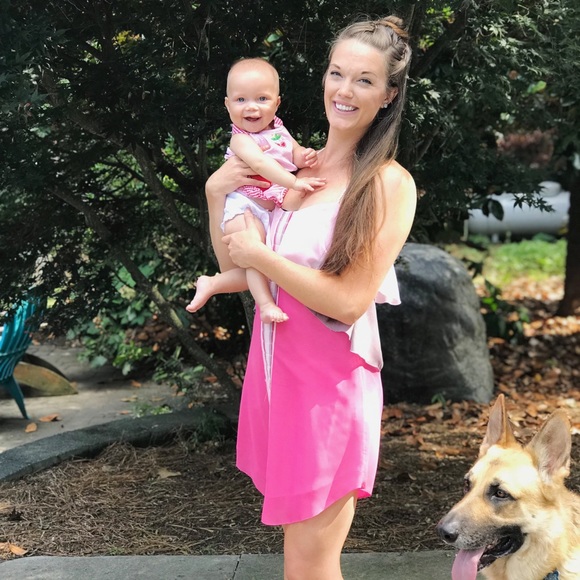 Meet your Posher, Lauren - Picture 1 of 1